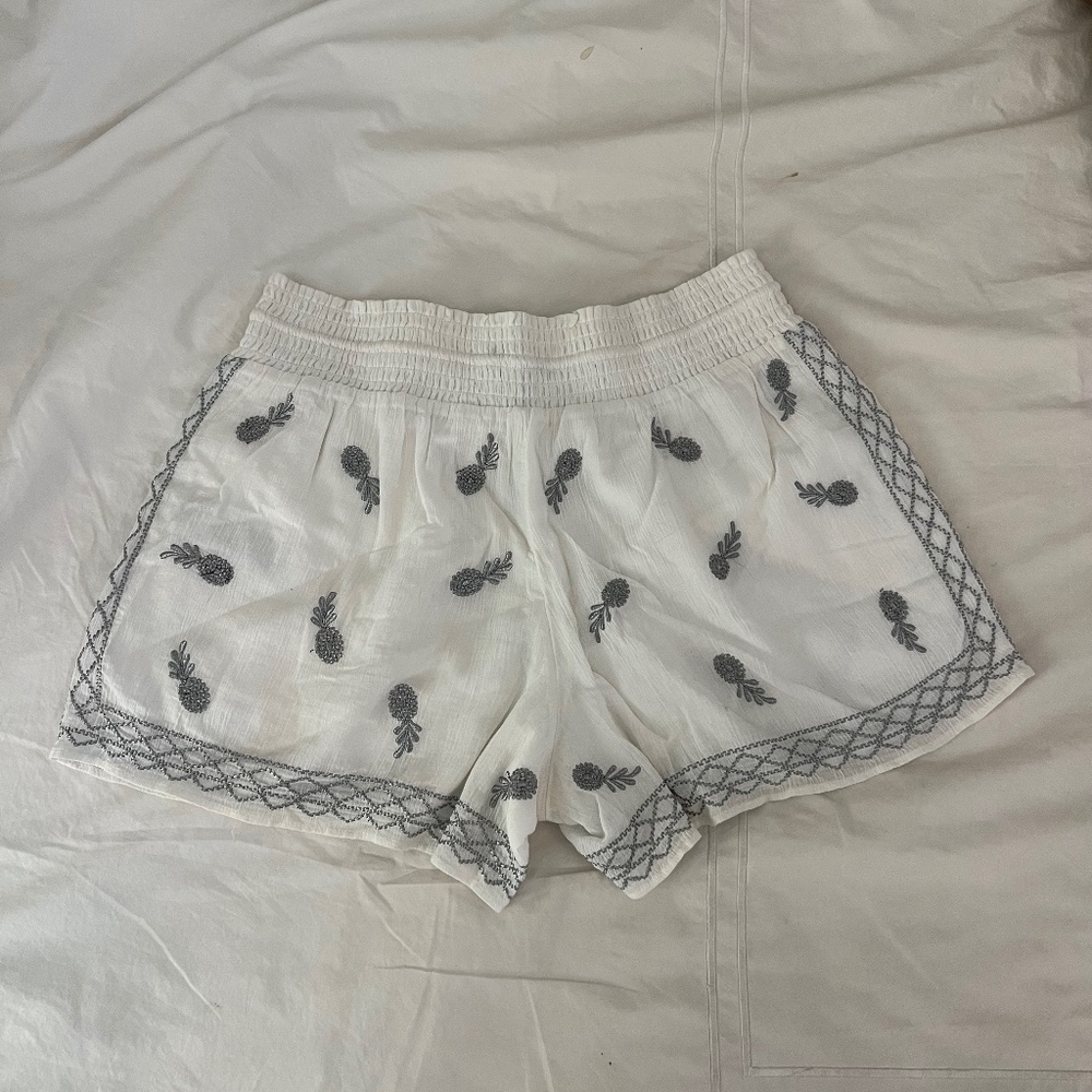 Pineapple shorts